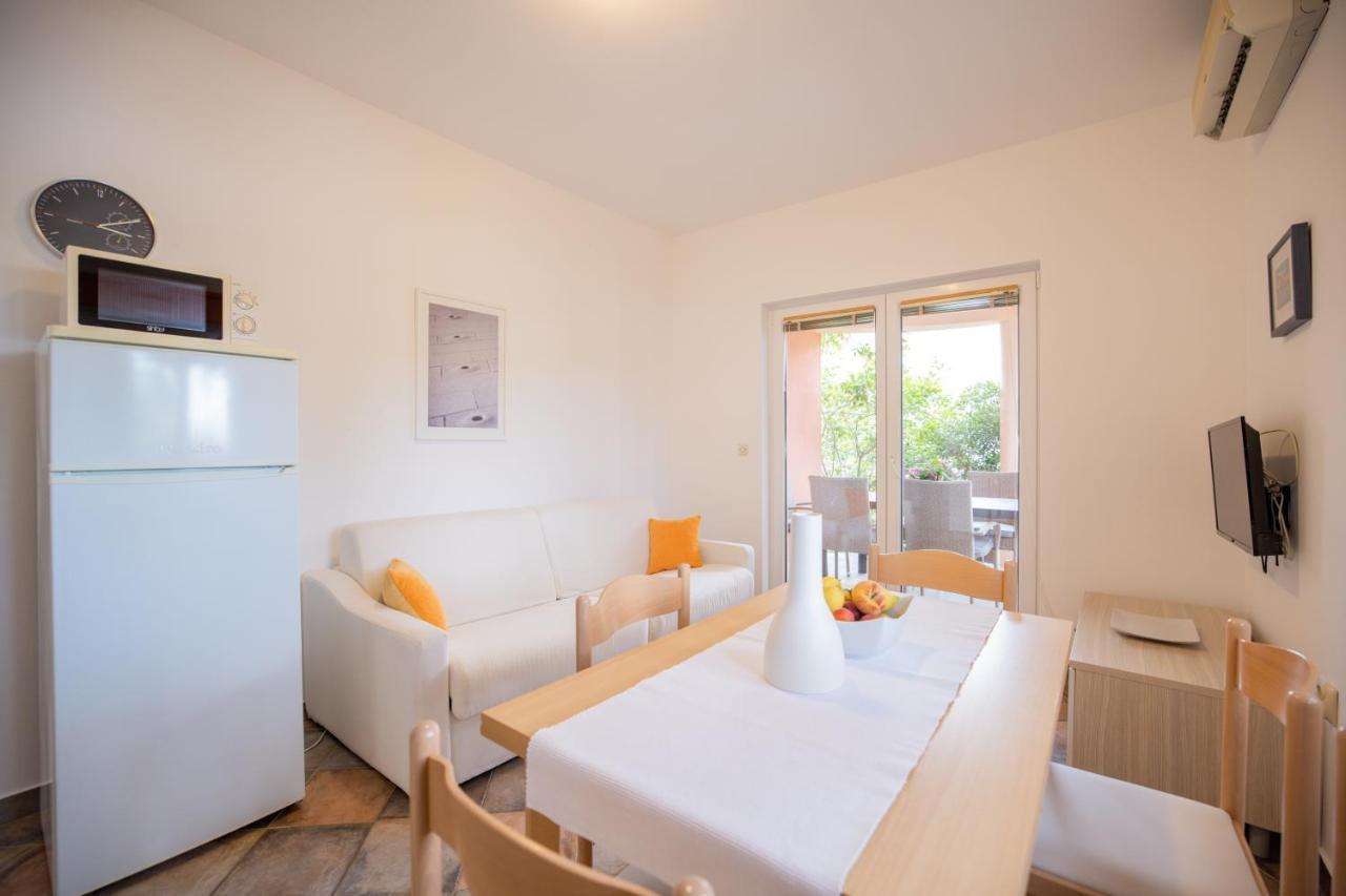 Apartment Leon Bibinje Buitenkant foto